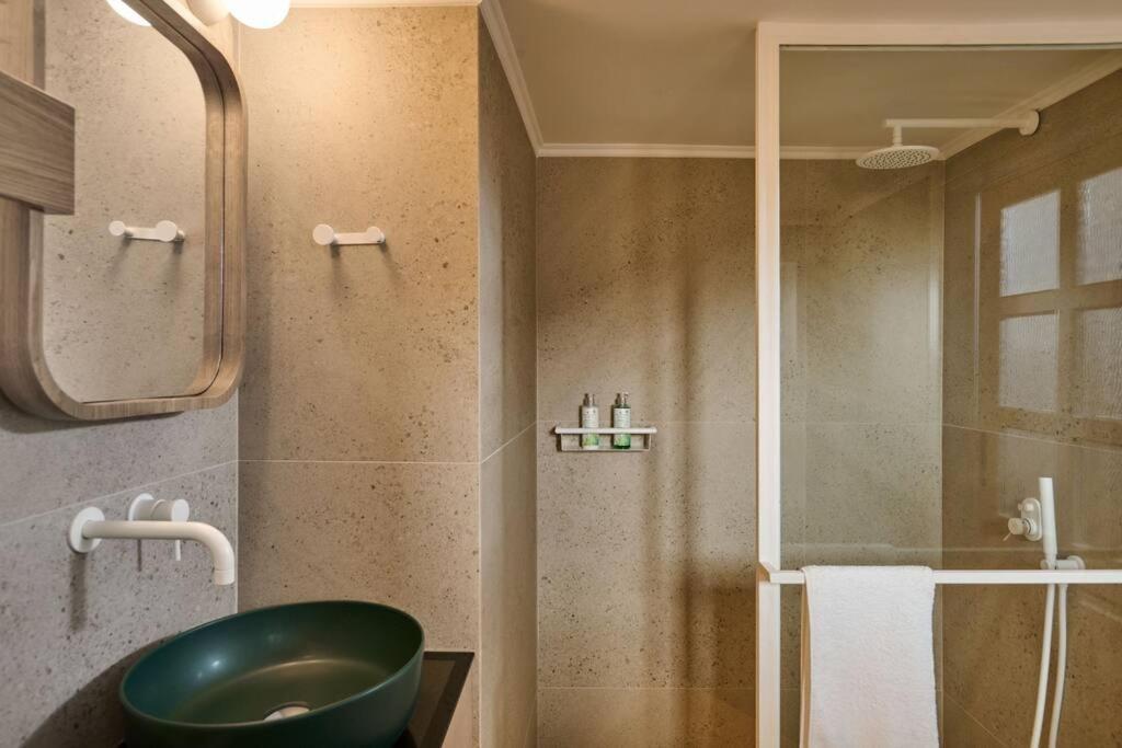 Kaizen Chania - New Just 350m Away With Private Jacuzzi And Free Parking! * Chania (Crete)