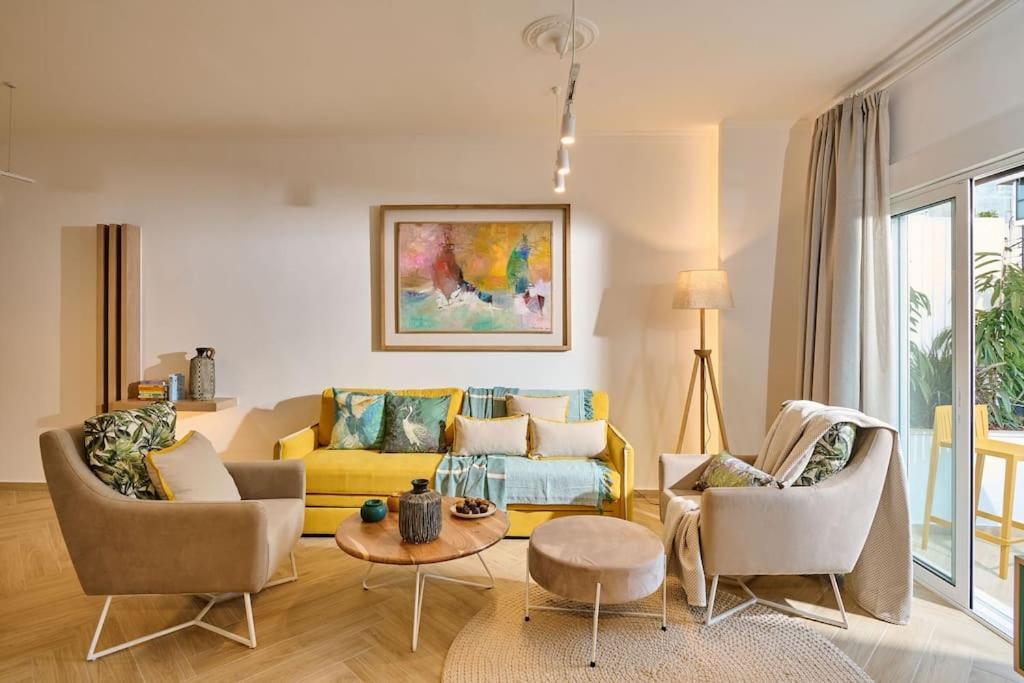 Kaizen Chania - New Just 350m Away With Private Jacuzzi And Free Parking! Apartament Chania (Crete)